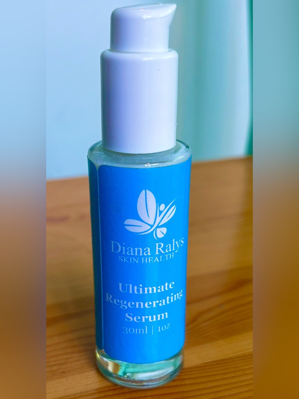 NEW — Ultimate Regenerating Serum — 30ml (1 Oz.)